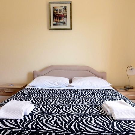 Sobe Tivat Hotel Exterior foto