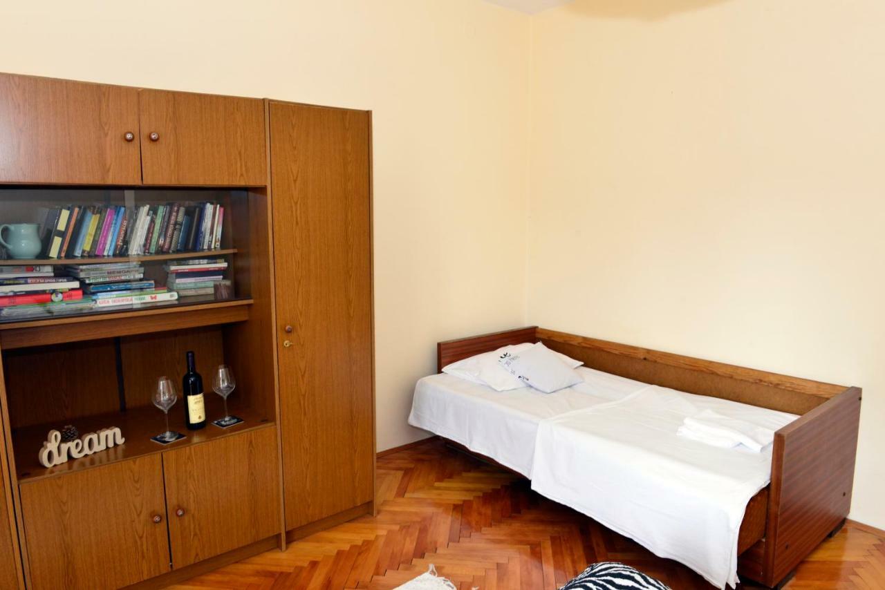Sobe Tivat Hotel Exterior foto